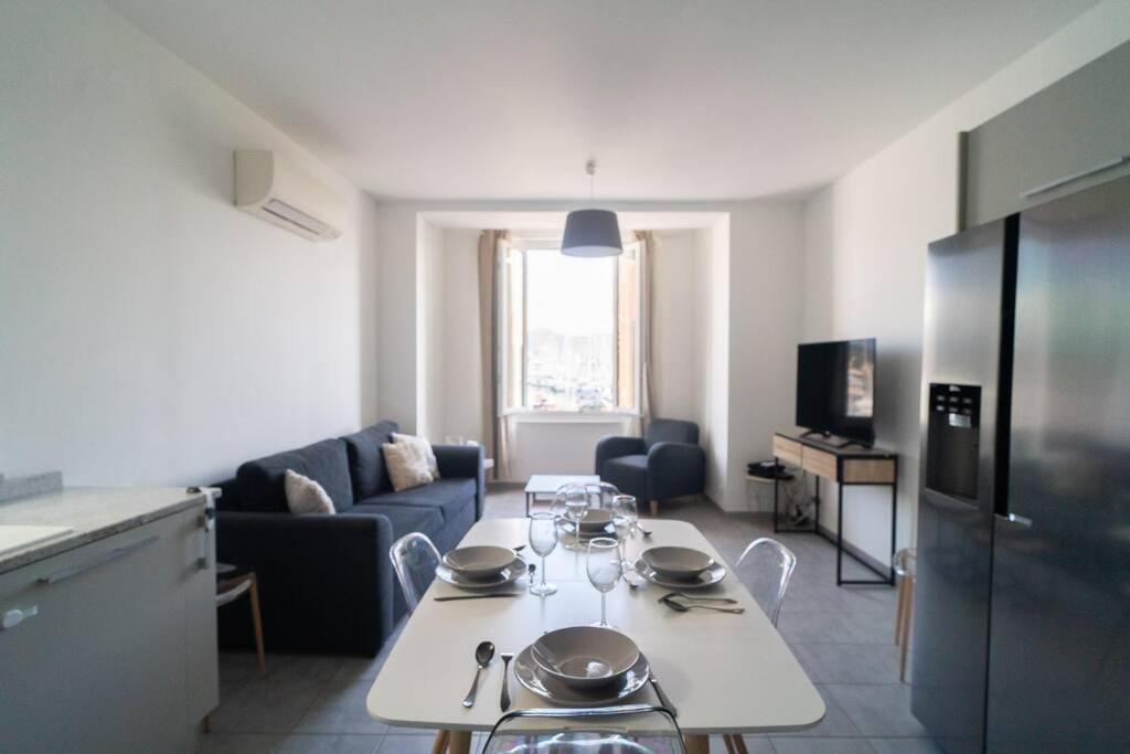 Appartement T4 Vue Mer Proche Gare Et Centre Ville Ajaccio  Esterno foto